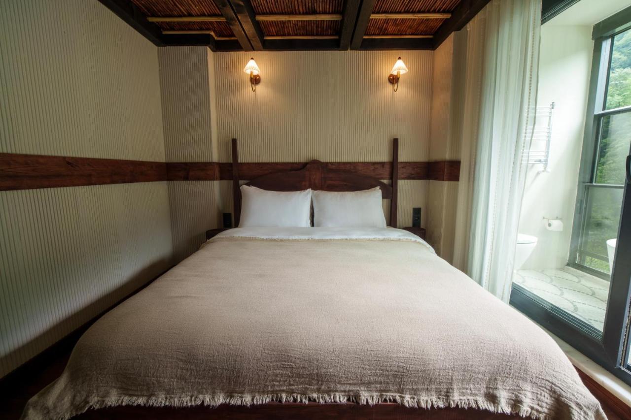 Elwood Hotel Ризе Екстериор снимка